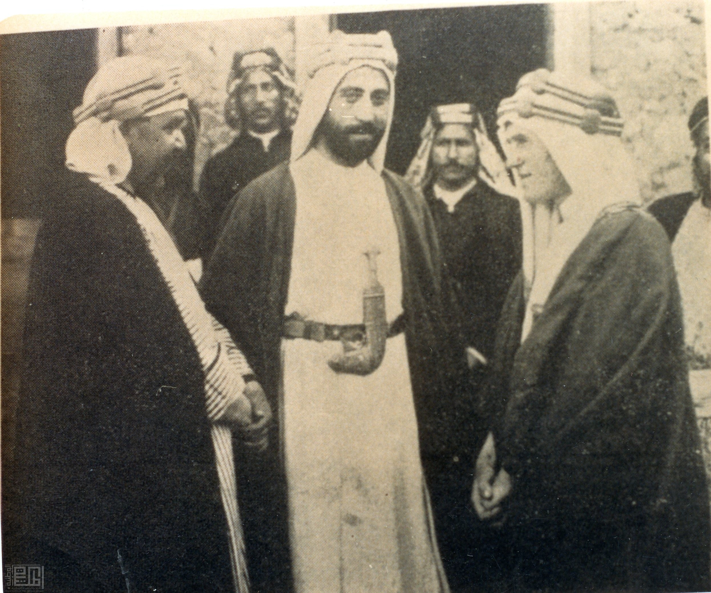 الصداقة بين أل البكري وعائلة الشريف حسين