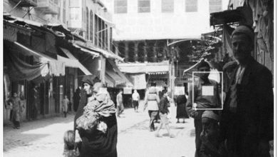 دمشق - سوق الصاغة القديمة وباب الجامع الأموي (باب الزيادة )..1955