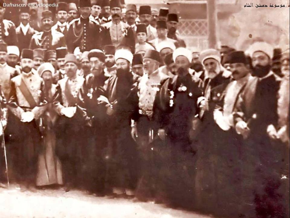 التاريخ السوري المعاصر - صورة تذكارية للاحتفال الرسمي بإقامة النصب التذكاري للاتصالات البرقية - دمشق 1907