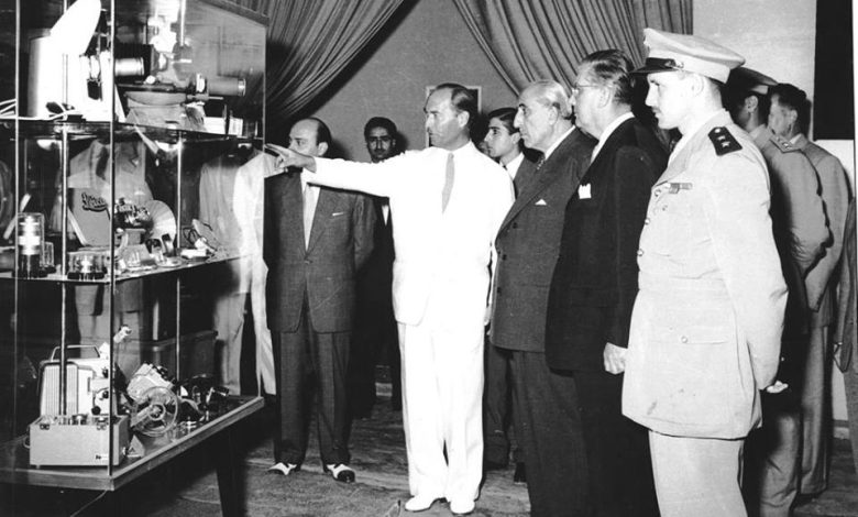 الرئيس شكري القوتلي يفتتح معرض دمشق الدولي الثاني عام 1956
