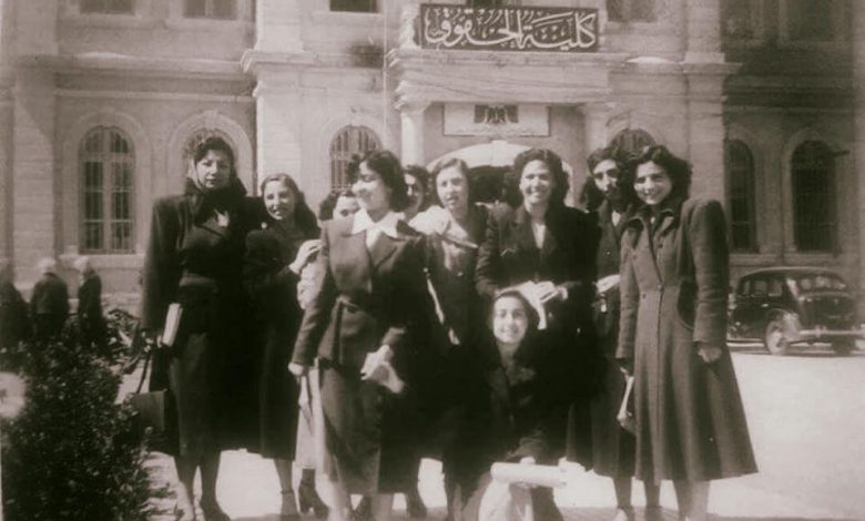 طالبات في جامعة دمشق في الستينيات