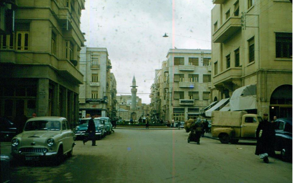 التاريخ السوري المعاصر - دمشق -ساحة الحريقة في الستينيات 