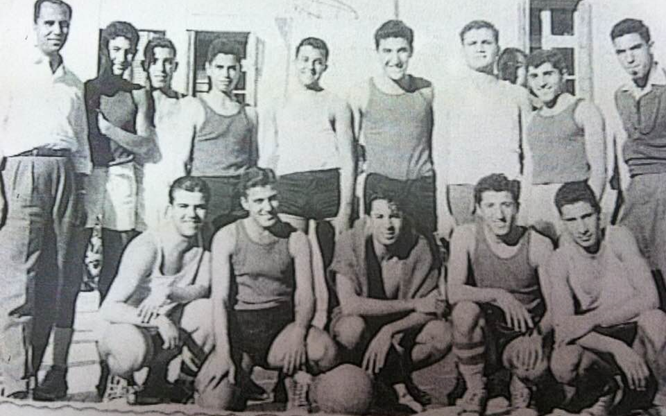 مباراة بين ثانوية التجهيز الأولى وثانوية التجهيز الثانية بدمشق عام 1959