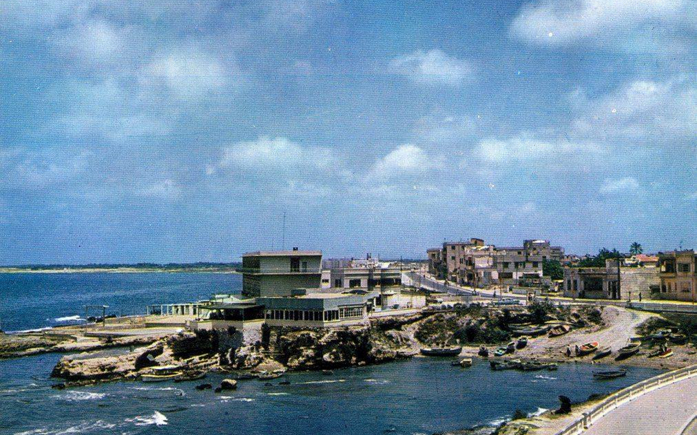 Latakia 1962 - westliche Strandpromenade - Café Al-Asafiriy
