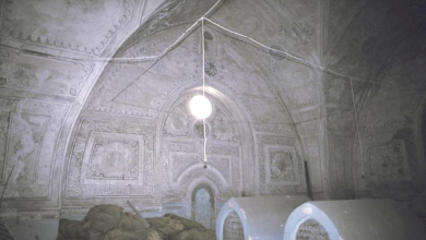 دمشق 1992 - غرفة أضرحة المدرسة الشامية قبل الترميم (15)