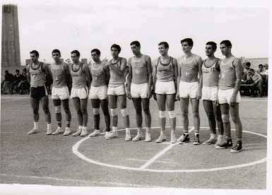 منتخبا دمشق وحلب  في كرة السلة - الرقة 1967