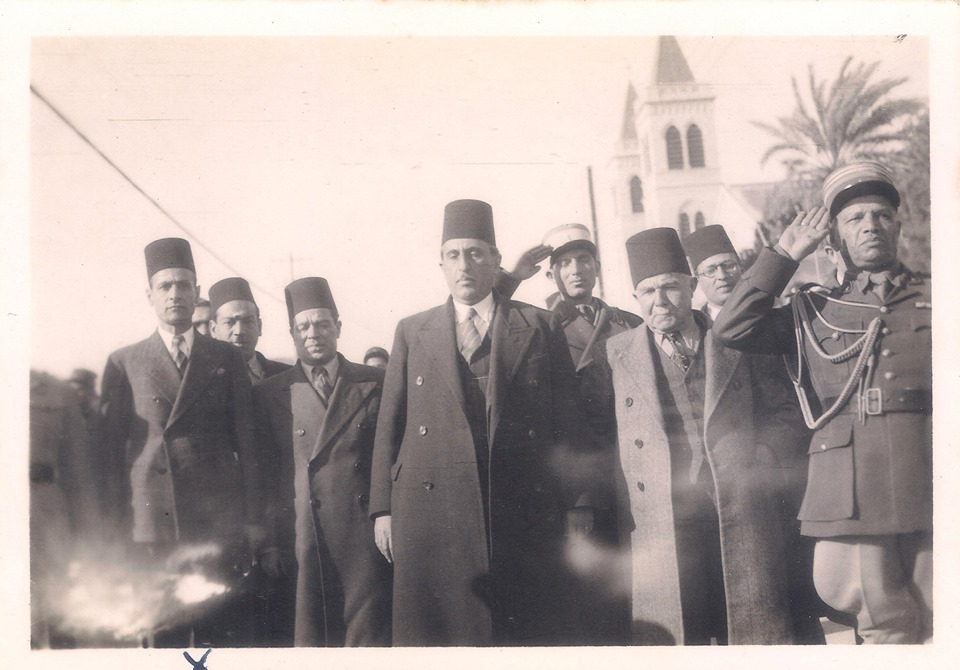 شكري القوتلي وفارس الخوري في اللاذقية عام 1944