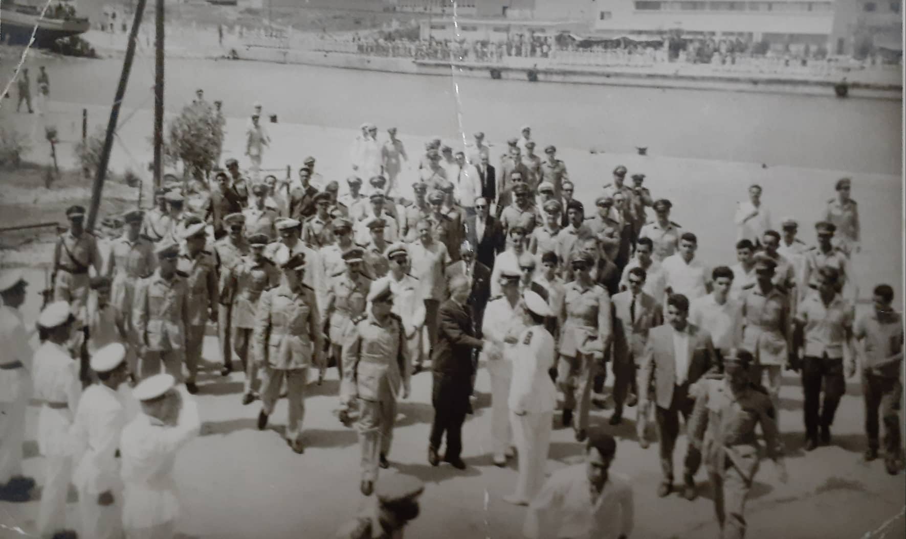 اللاذقية 1962 – الرئيس ناظم القدسي في زيارة للكلية البحرية (2)