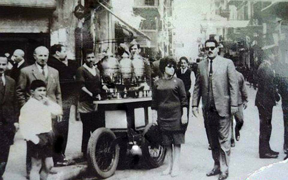 اللاذقية 1966 - شارع القوتلي مع بداية سوق العنابة