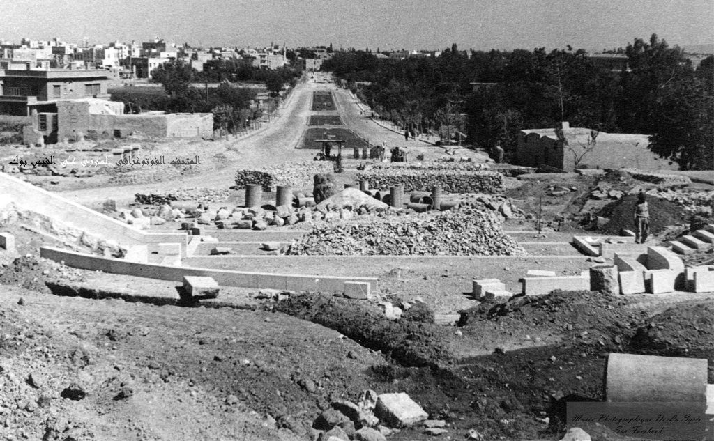 دمشق 1942 -  أبو رمانة .. ساحة الروضة وحديقة أبو علاء المعري قيد الإنشاء