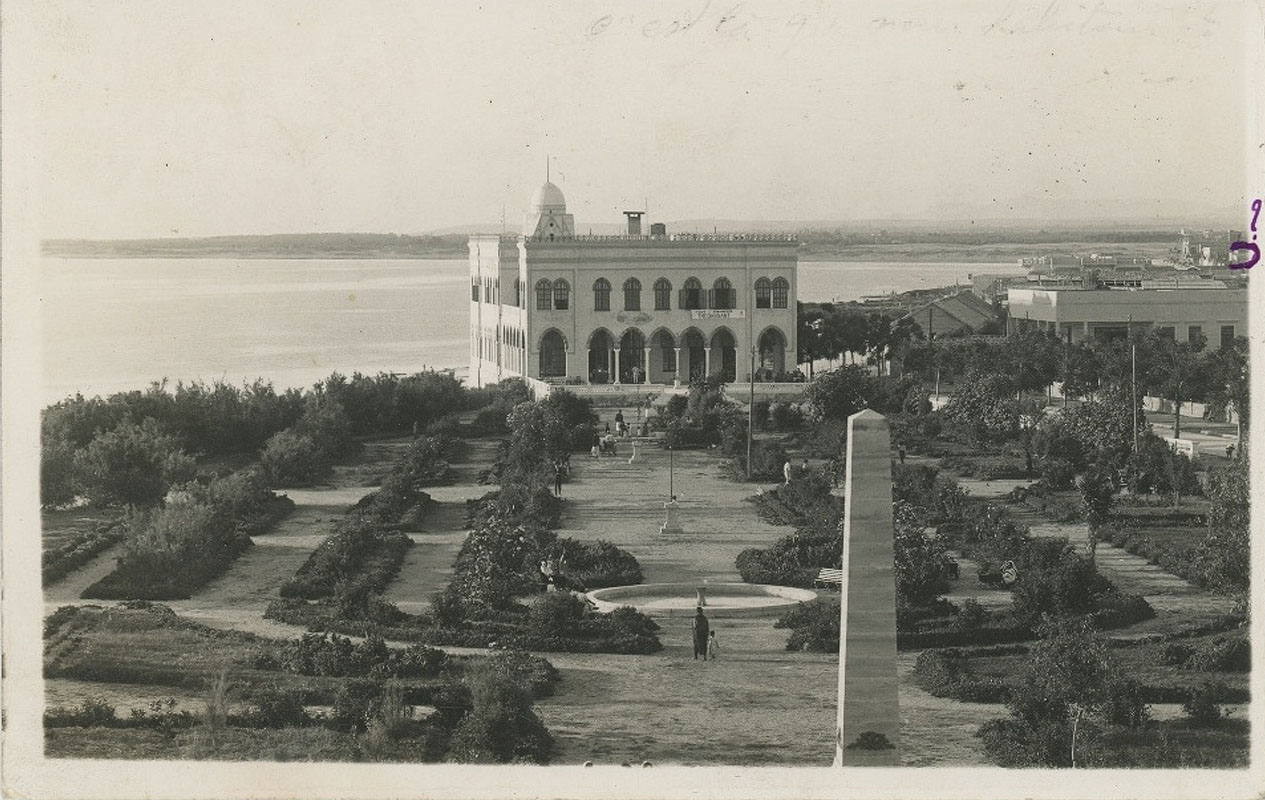 اللاذقية 1935 - الكازينو والحديقة العامة  