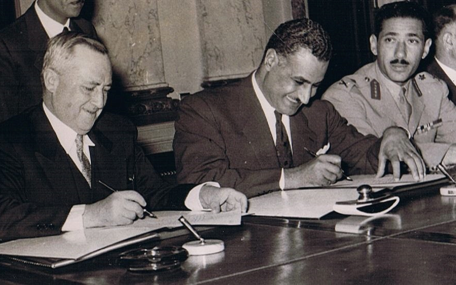 القاهرة 1954 - سعيد الغزي وجمال عبد الناصر