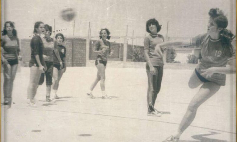 فتيات فريق اللاذقية في بطولة الأندية بكرة اليد  عام 1973م 
