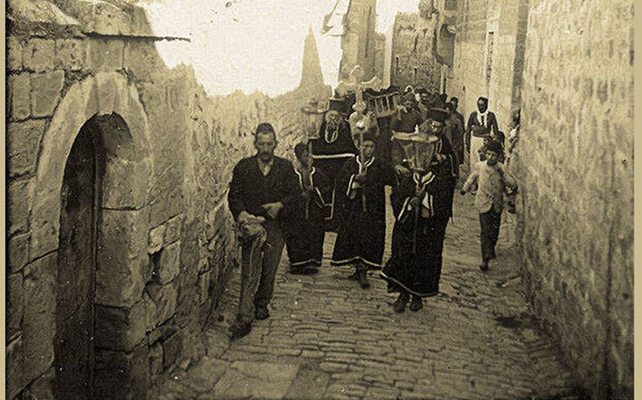 دمشق 1900- جنازة مسيحية في باب توما