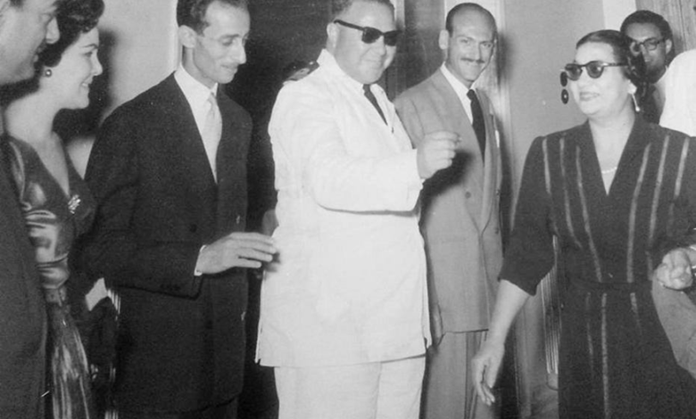 أم كلثوم في دمشق عام 1958 لإحياء حفلاتها على خشبة معرض دمشق الدولي