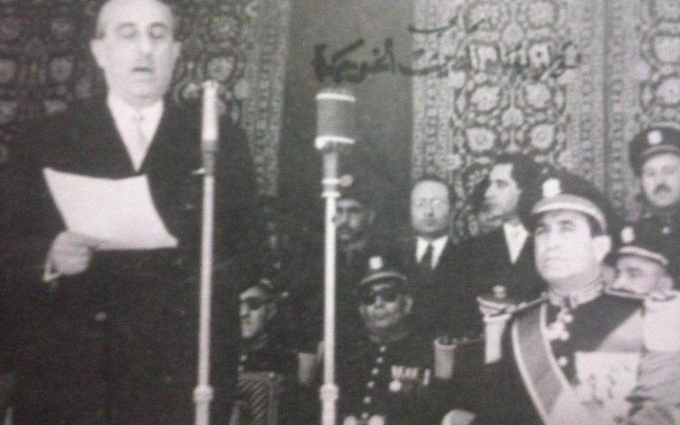 شكري القوتلي يلقي كلمة في الاحتفال بعيد الجلاء عام 1956