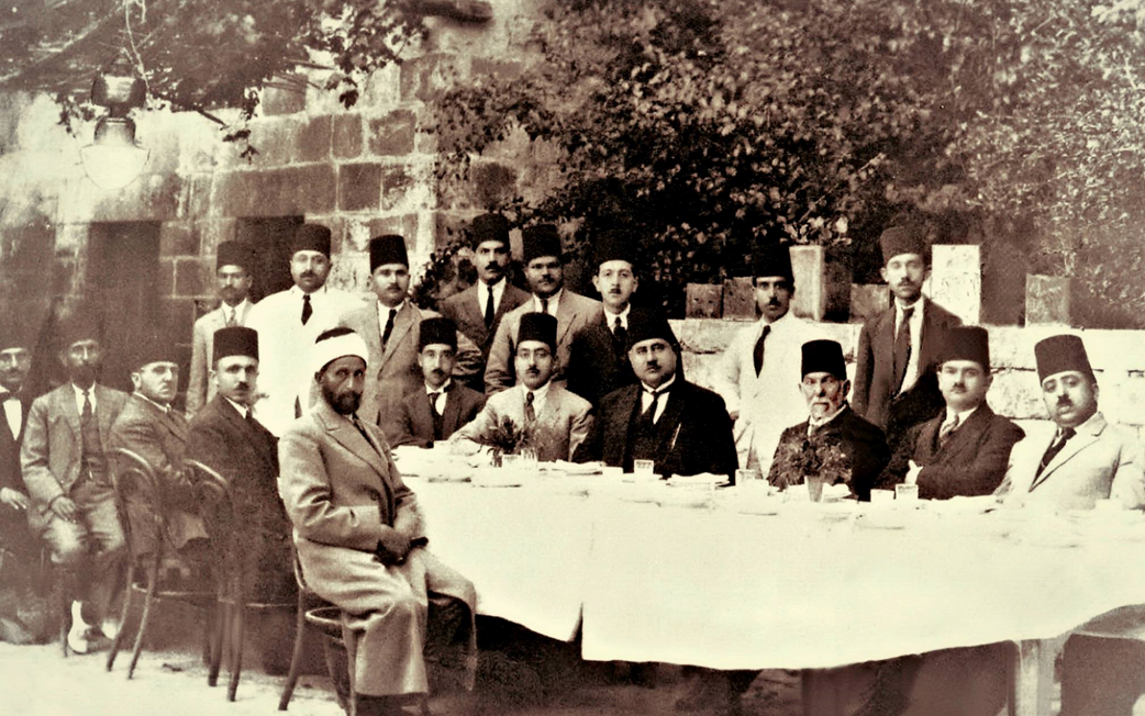 الدكتور رضا سعيد في ضيافة مرعي باشا الملاح عام 1925