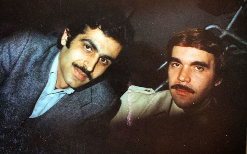 الفنان ياسر العظمة مع المخرج هشام شربتجي عام 1980