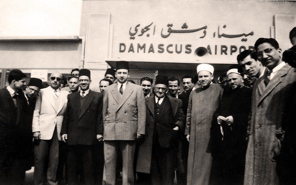 التاريخ السوري المعاصر - عمر بهاء الدين الأميري في مطار المزة عام 1948