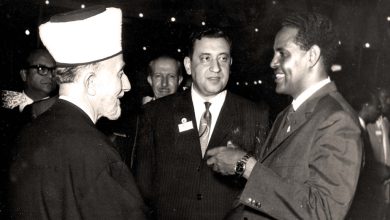 عمر بهاء الدين الأميري مع رئيس وزراء الصومال وأمين الحسيني - 1964