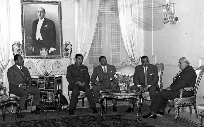 شكري القوتلي يستقبل جمال عبد الناصر في قصر الضيافة بعيد إعلان الوحدة (3)