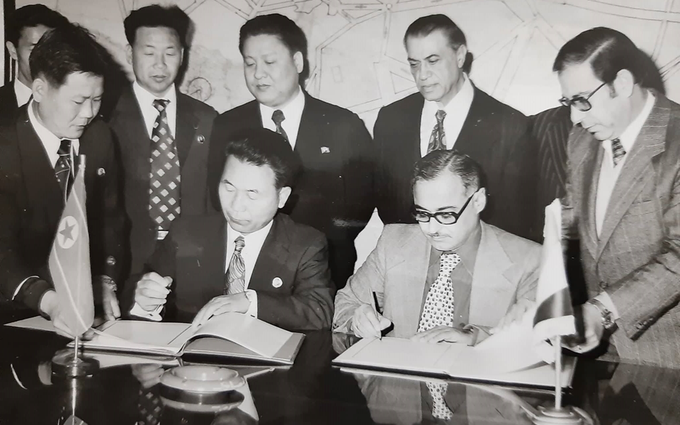 التوقيع بالأحرف الأولى على مذكرة تفاهم بين سورية و كوريا الشمالية 1981