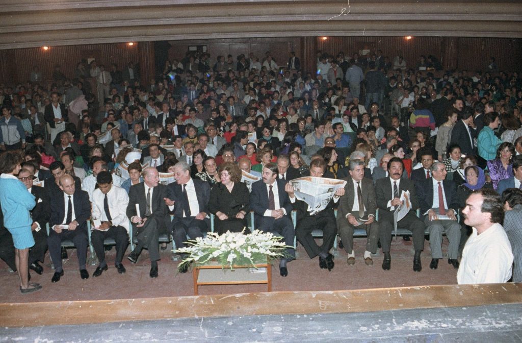 التاريخ السوري المعاصر - دمشق 1989 - افتتاح مهرجان دمشق السينمائي السادس