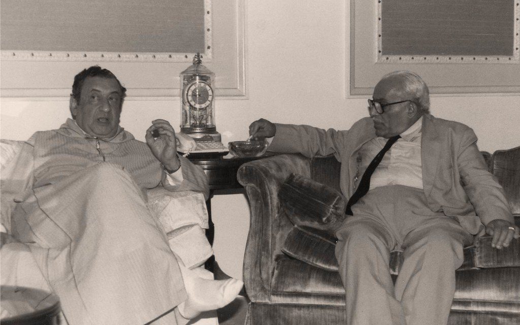 التاريخ السوري المعاصر - عمر بهاء الدين الأميري مع د.حسن ظاظا في الرياض 1985