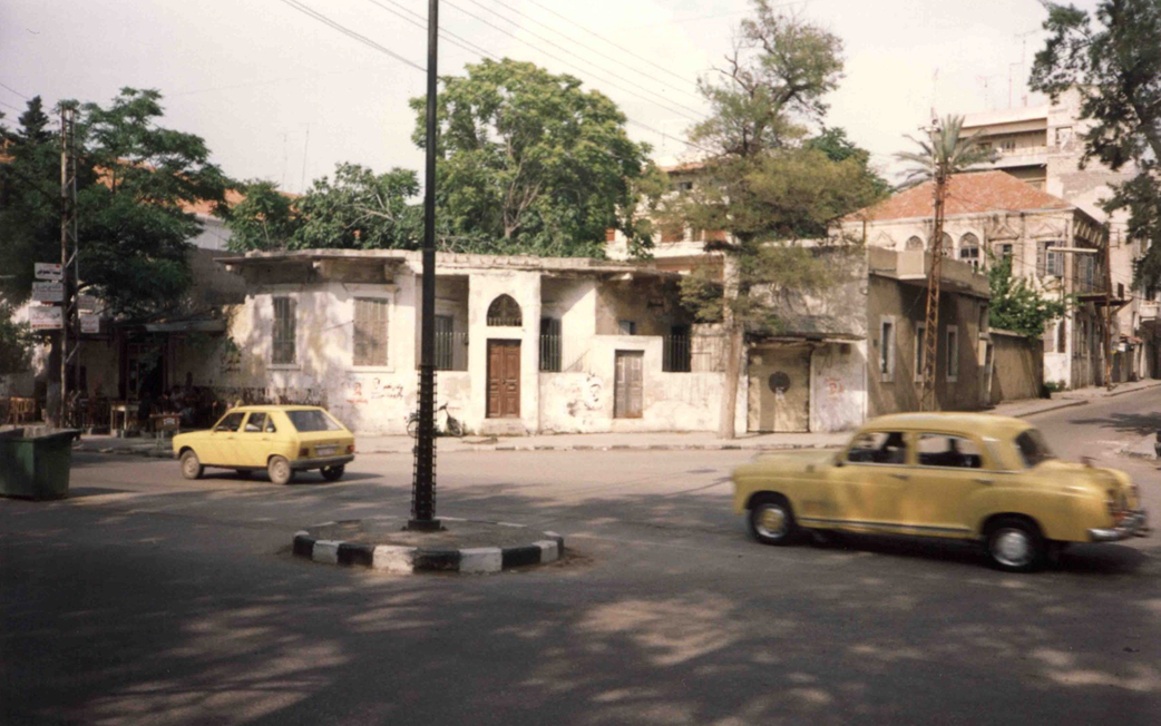 اللاذقية - شارع بغداد في تسعينيات القرن الماضي..