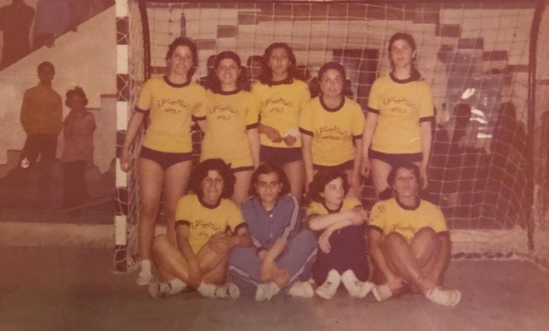 التاريخ السوري المعاصر - فريق سيدات اتحاد شبيبة الثورة - فرع دمشق لكرة اليد عام 1977