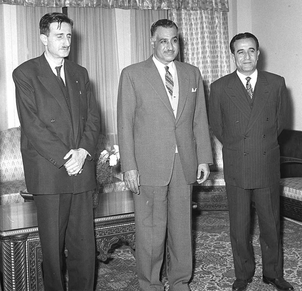 التاريخ السوري المعاصر - جمال عبد الناصر يستقبل كمال جنبلاط في دمشق عام 1961