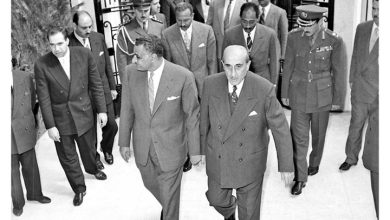 دمشق 1958- شكري القوتلي يستقبل جمال  عبد الناصر عند باب قصر الضيافة بعيد إعلان الوحدة (2)