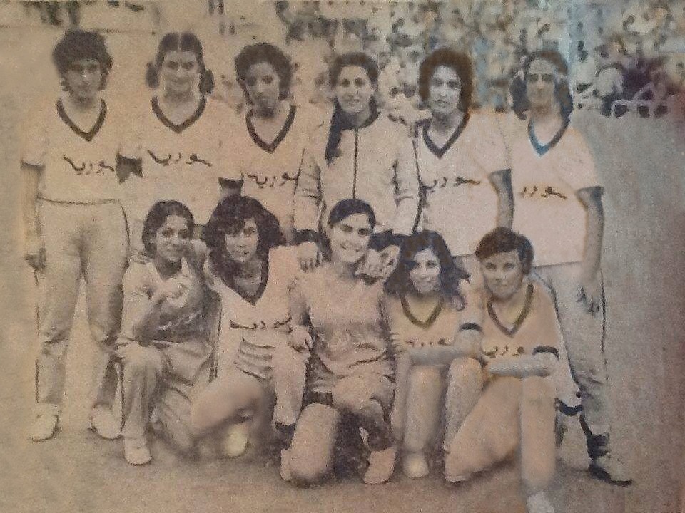 التاريخ السوري المعاصر - منتخب سورية المدرسي للطالبات بكرة اليد عام 1973