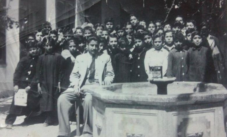 دمشق 1965- راشد جلعو وطلابه في مدرسة دار الألوسي
