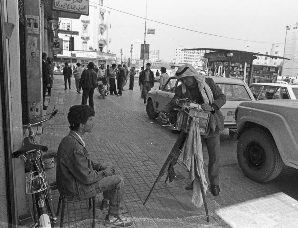 التاريخ السوري المعاصر - دمشق  آذار 1991 - مصور فوتوغرافي (1)