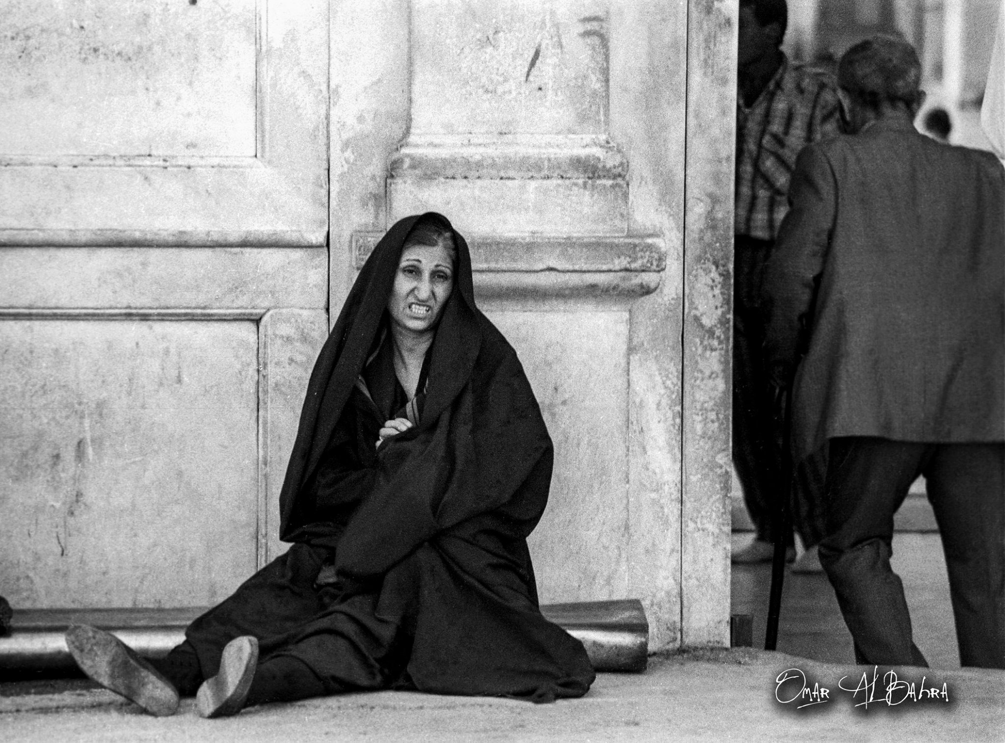 سيدة إيرانية قرب باب المسجد الأموي في دمشق- عام 1985