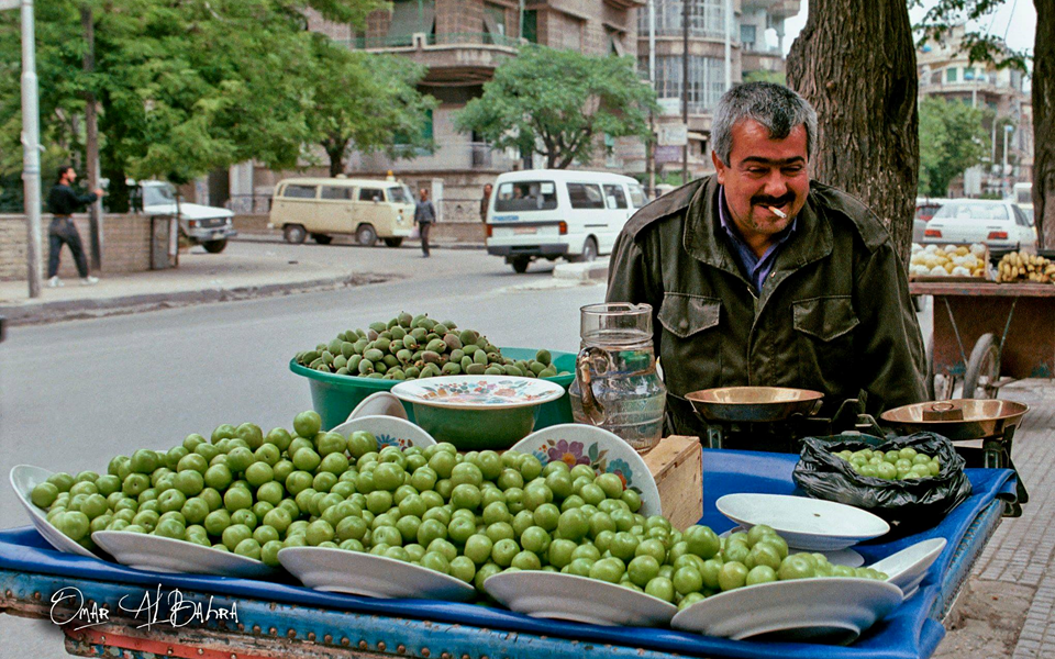 بائع فاكهة متجول دمشق منطقة الشهبندر عام 1992