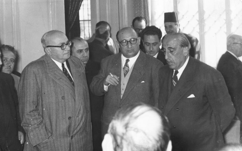 شكري القوتلي مع صبري العسلي وخالد العظم في القصر الجمهوري بالمهاجرين