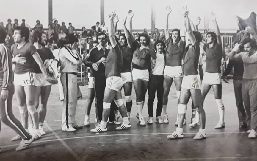 منتخب سورية بكرة اليد الفائز بذهبية الدورة العربية الخامسة بدمشق عام 1976