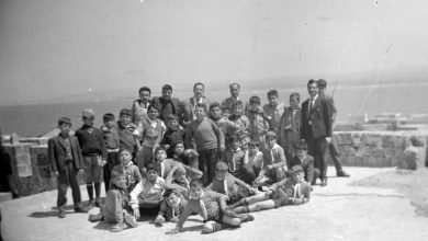 قلعة أرواد 1965- الفرقة الكشفية لمدرسة البيروني مع بعض المدرسين