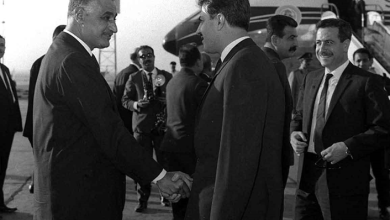 القاهرة 1968- جمال عبد الناصر في وداع نور الدين الأتاسي والوفد المرافق (1)