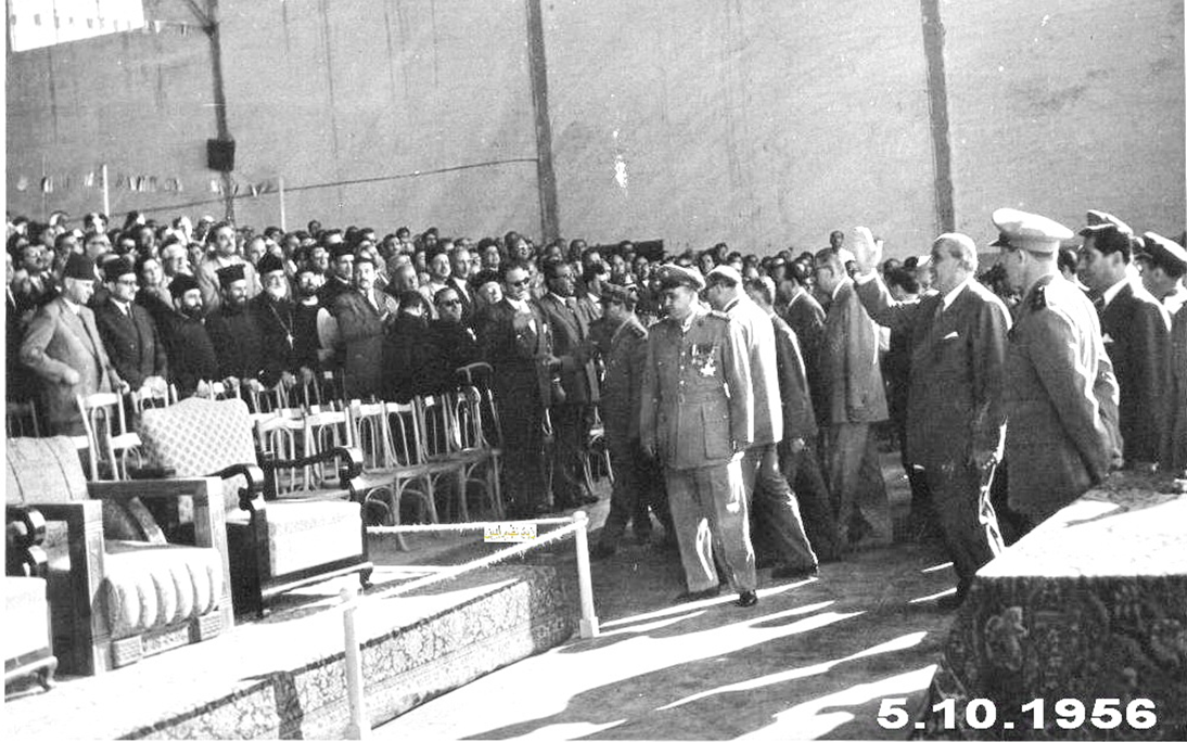 وصول شكري القوتلي إلى المنصة في حفل تخريج دورة ضباط القوى الجوية 1956م