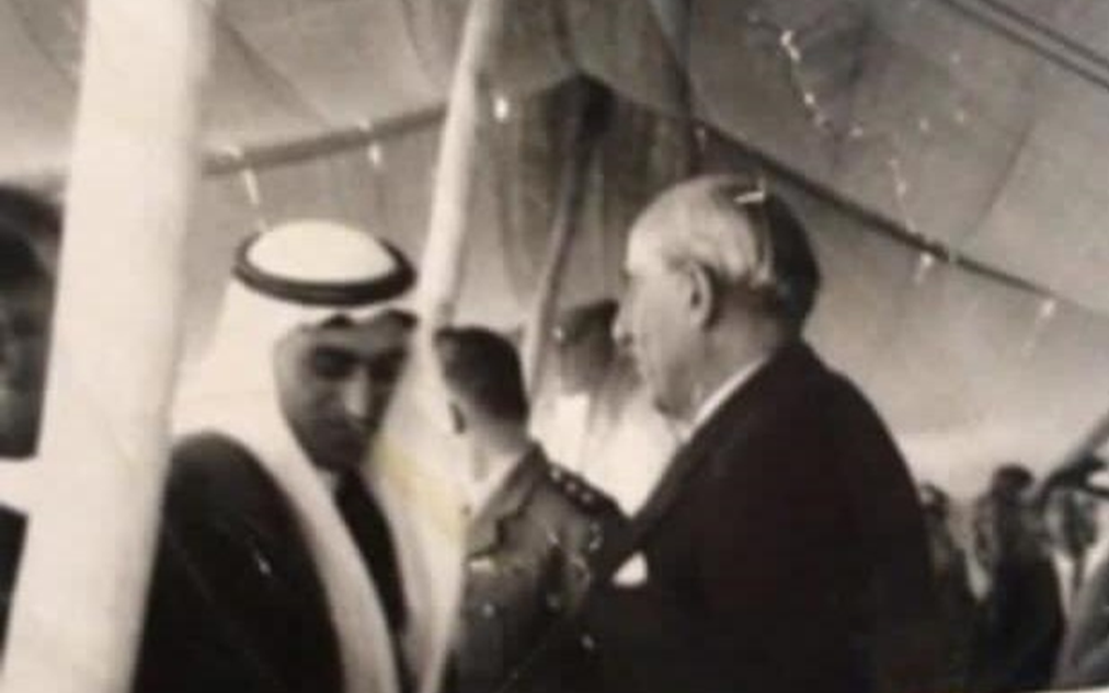 شكري القوتلي يضع حجر الأساس للمستشفى الوطني في القامشلي 1947