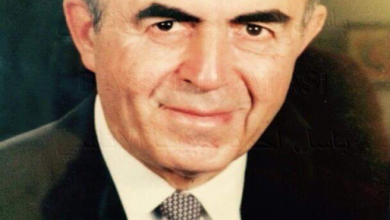 الرئيس نور الدين الأتاسي قبيل وفاته عام 1992