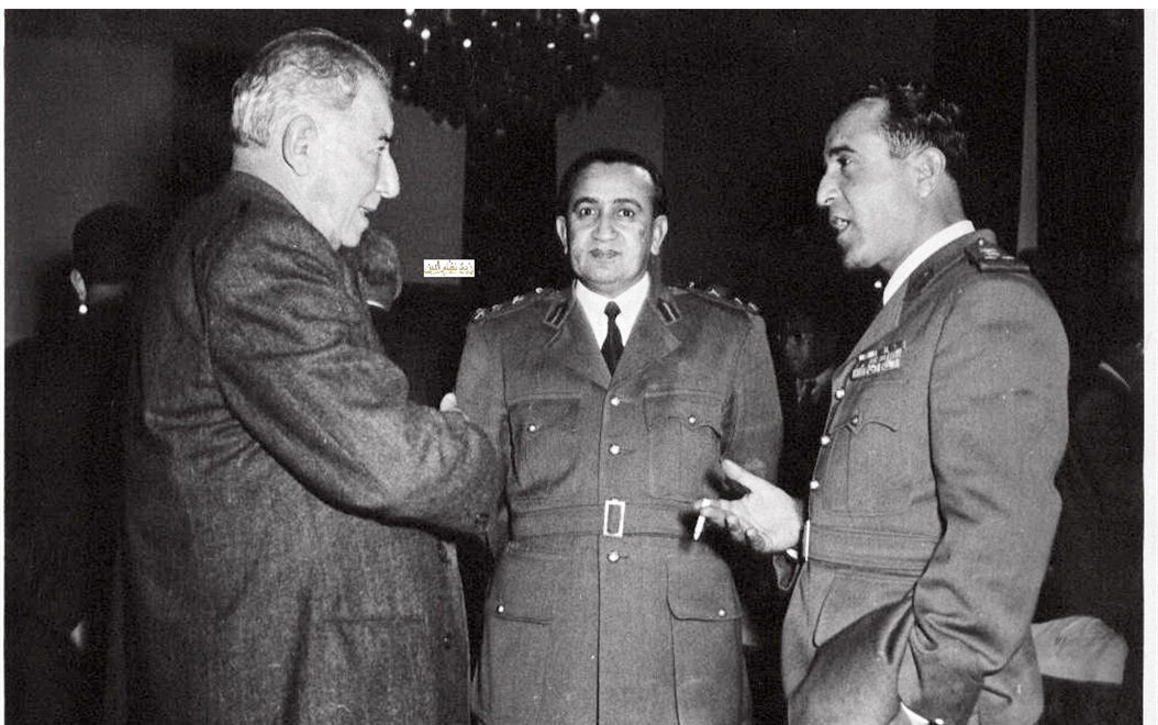 شوكت شقير وتوفيق نظام الدين مع فخري البارودي عام 1954م