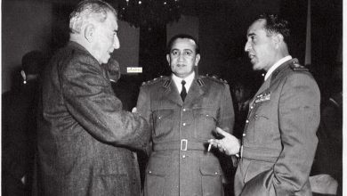 شوكت شقير وتوفيق نظام الدين مع فخري البارودي عام 1954م