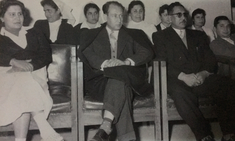 طاقم مستشفى المجتهد في دمشق عام 1957