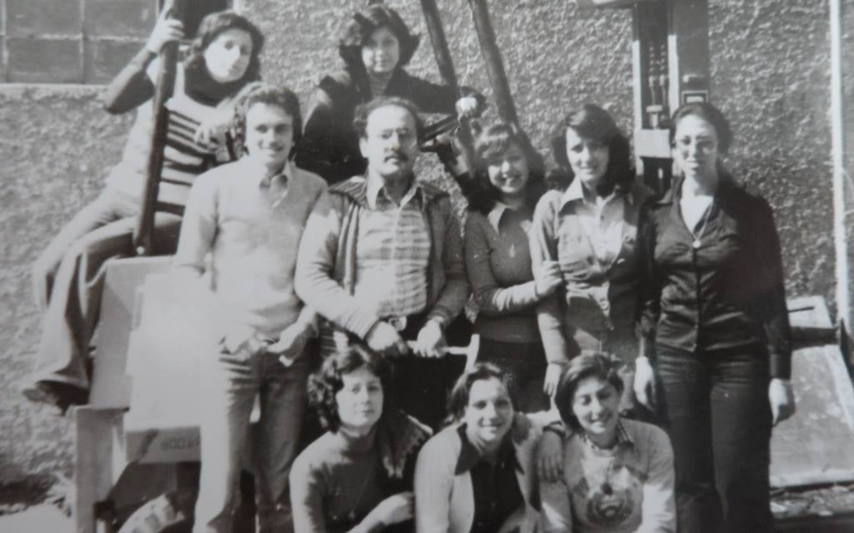  مجموعة من طلبة كلية الهندسة المدنية بجامعة تشرين عام 1977