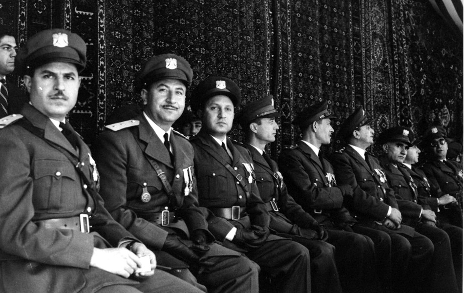 ضباط من الجيش السوري - احتفال عيد الجلاء 1954 (6)