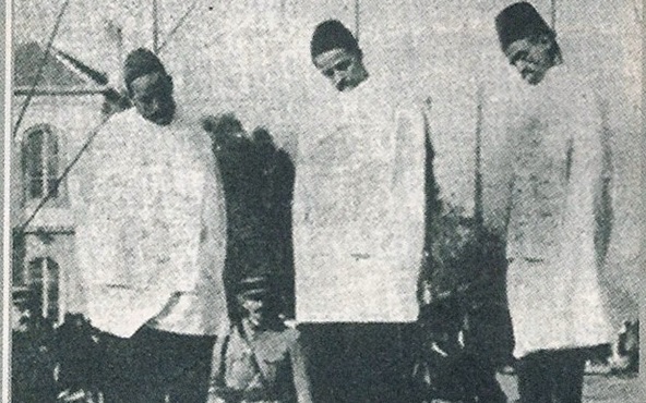فخري حسن الخراط على عود المشنقة في دمشق 1925